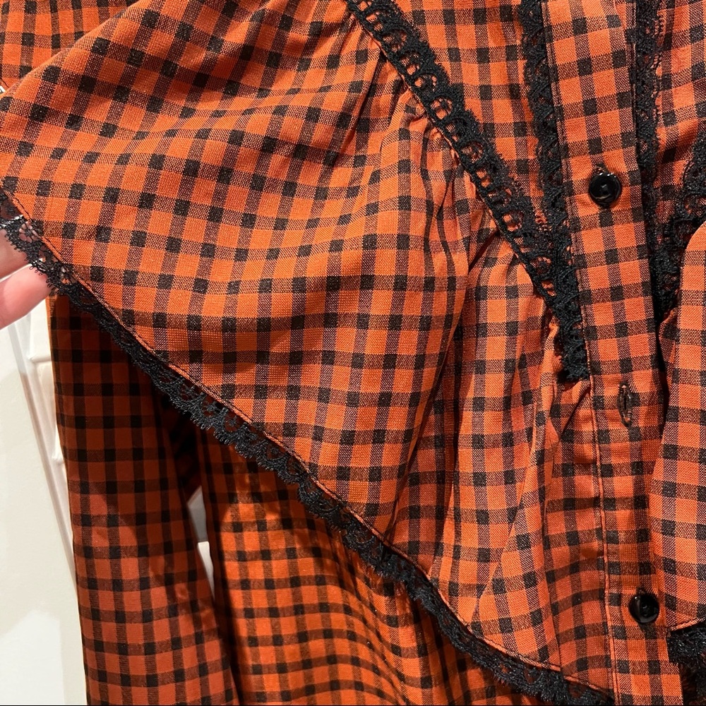 Rust gingham patterned ruffle button down blouse top - Picture 5 of 7